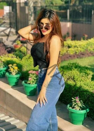 call girl in Lucknow